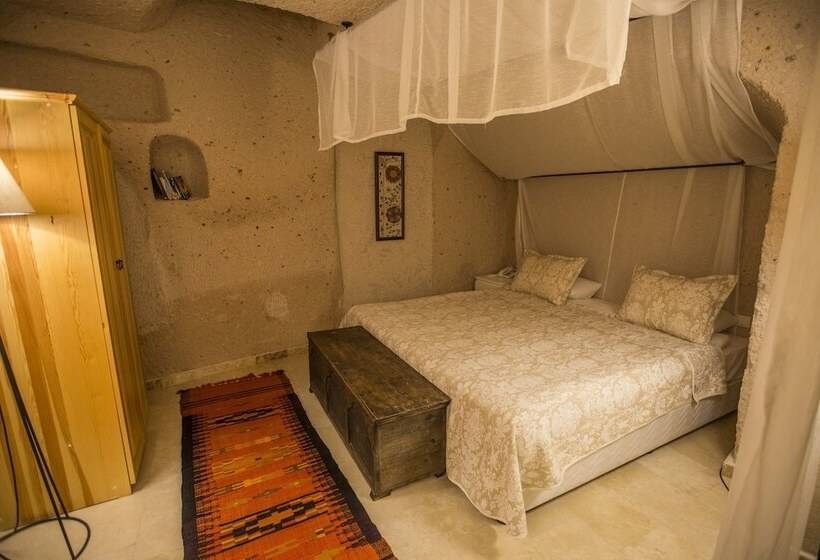 Family Suite, Kistar Cave