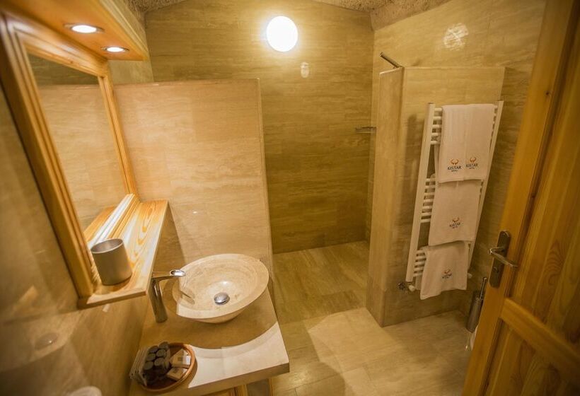 수피리어 스위트, Kistar Cave