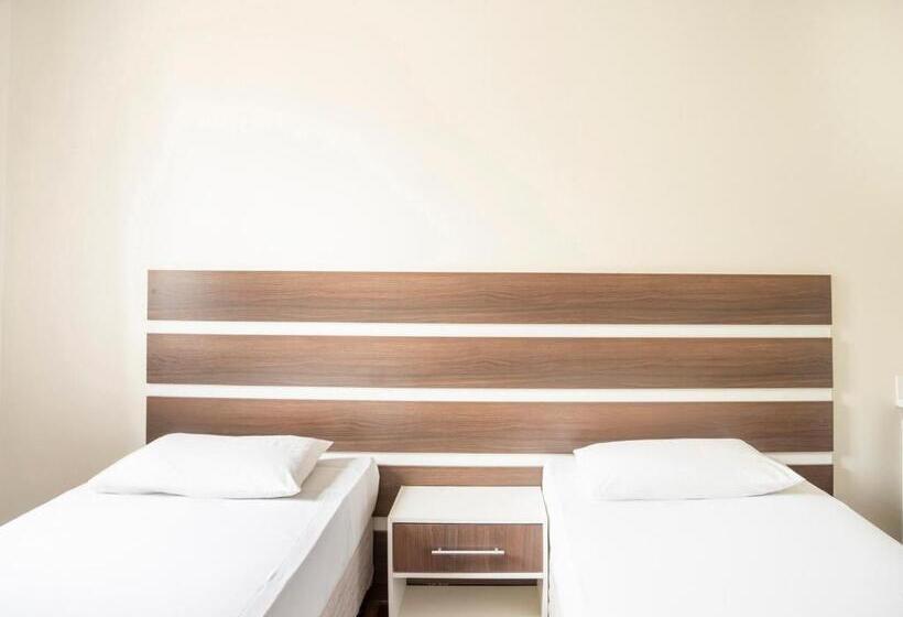 スーペリアールーム, Libero