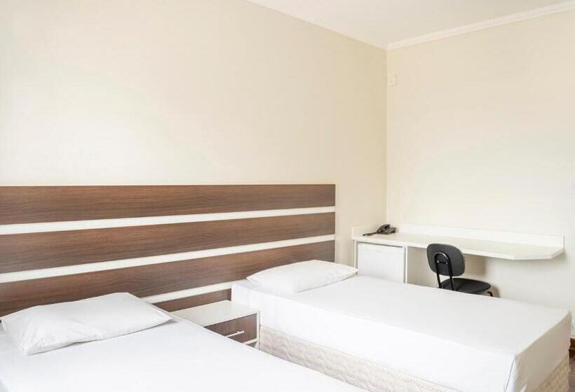 スーペリアールーム, Libero