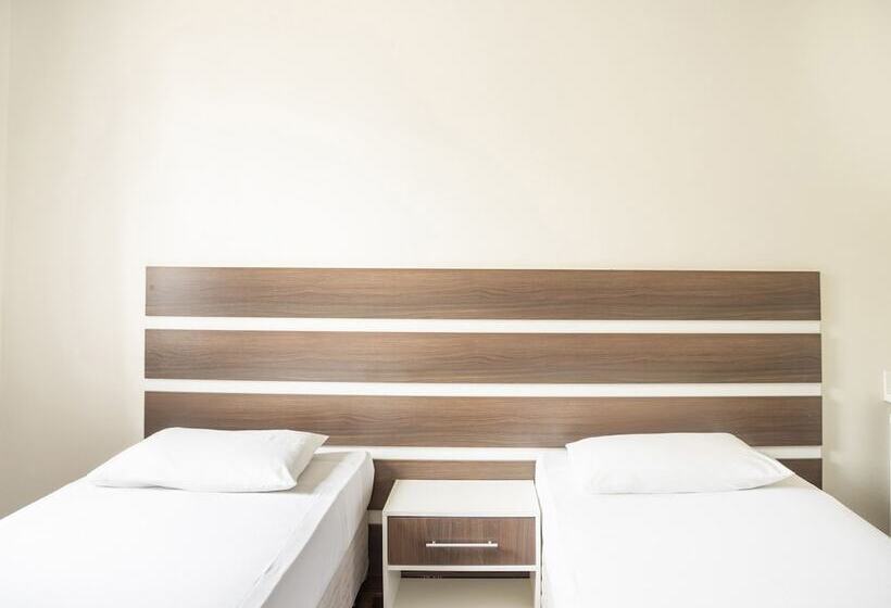 スーペリアールーム, Libero