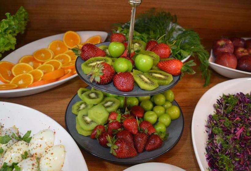 Camera Familiare, Marka