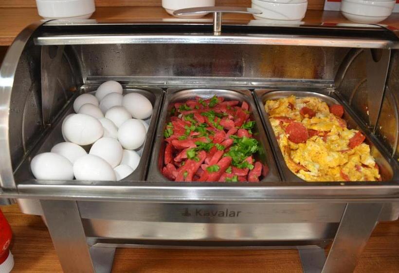 Camera Familiare, Marka