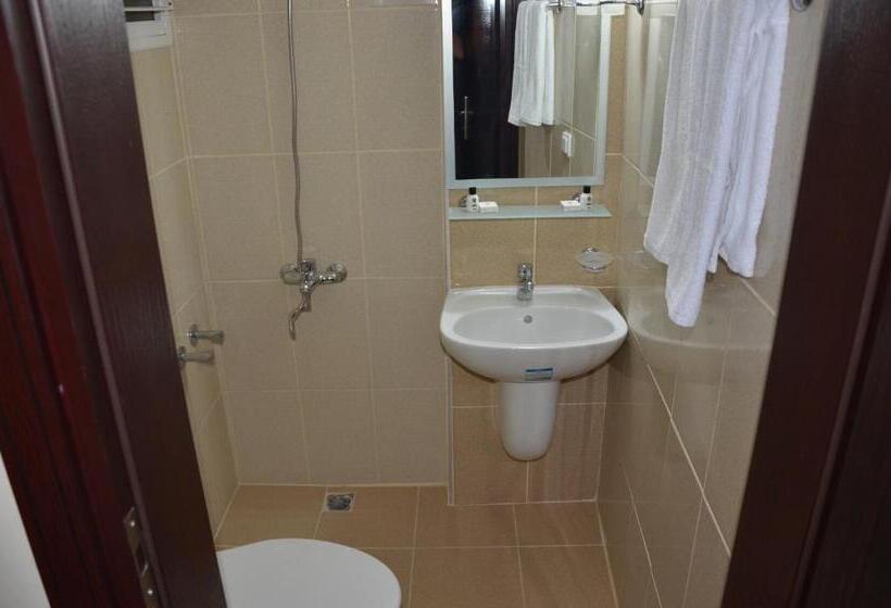 Camera Familiare, Marka