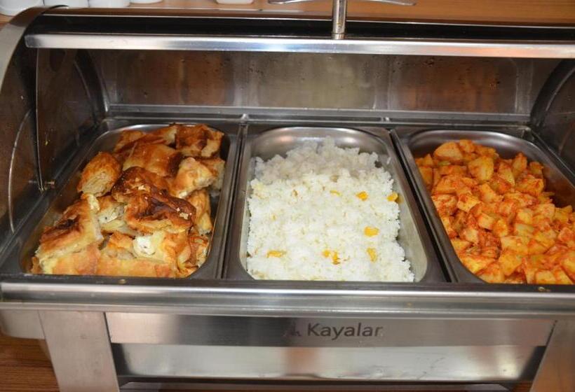 Camera Familiare, Marka