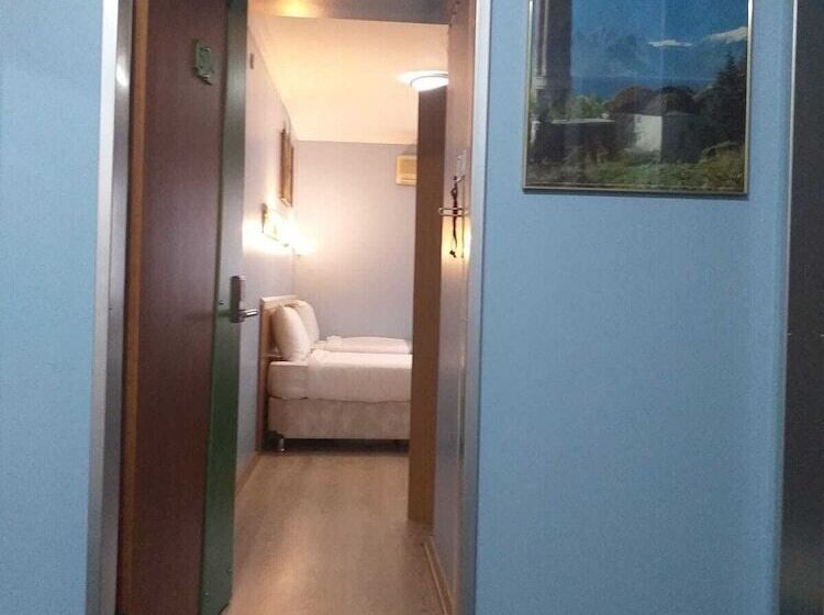 スタンダードルーム, Oz Villa