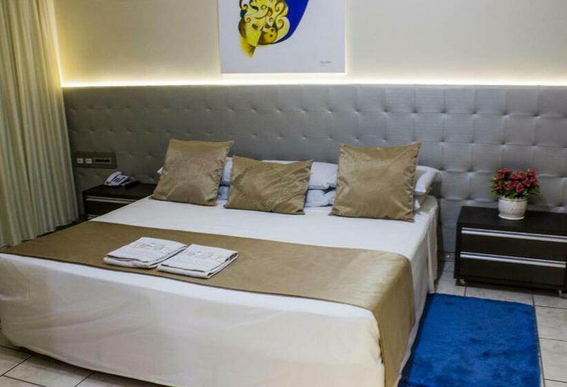 Номер Deluxe с Гидромассажем, Paranoa