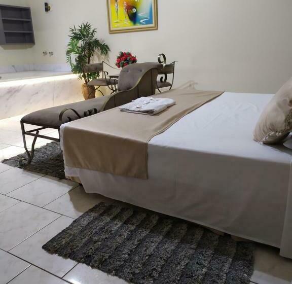 Номер Deluxe с Гидромассажем, Paranoa