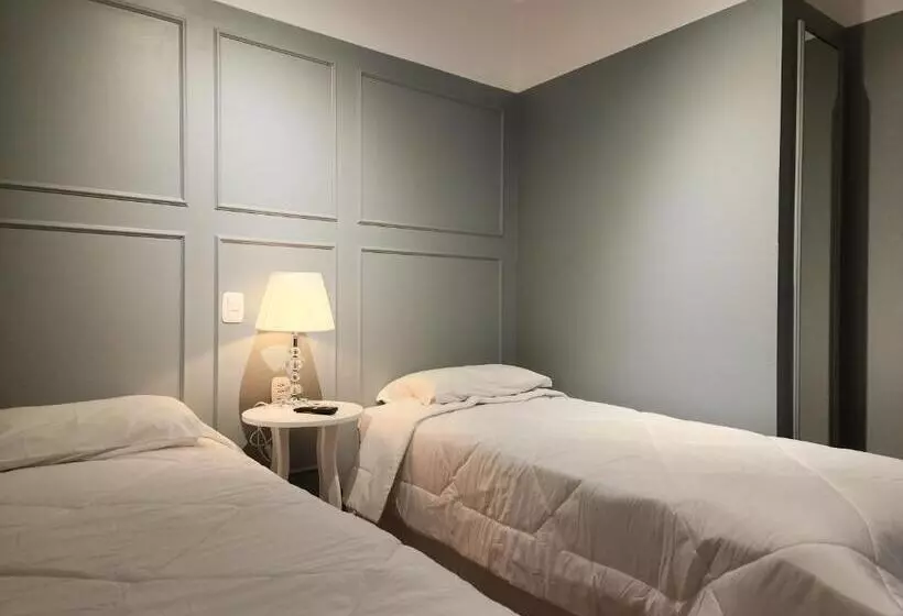 ２ベッドルーム家族用アパートメント, Petropolis