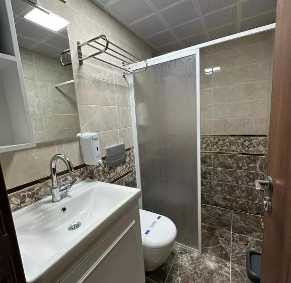اتاق سوپریور سه تخته, Poyraz Hotel Uzungöl