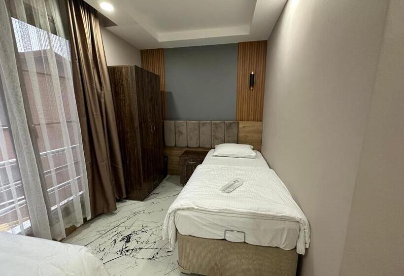 이코노미 트리플 룸, Poyraz Hotel Uzungöl