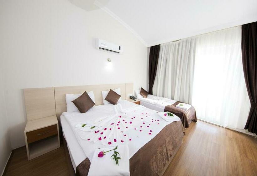 اتاق استاندارد سه نفره, Sarp Hotel Kadriye