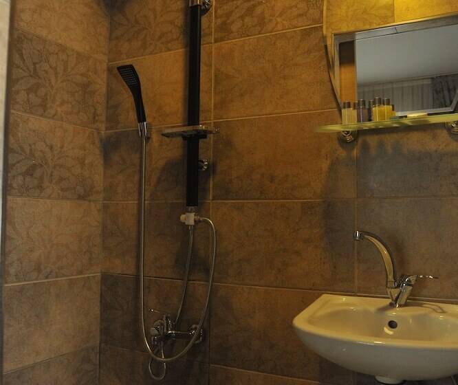 スタンダードルーム, Serra Boutique