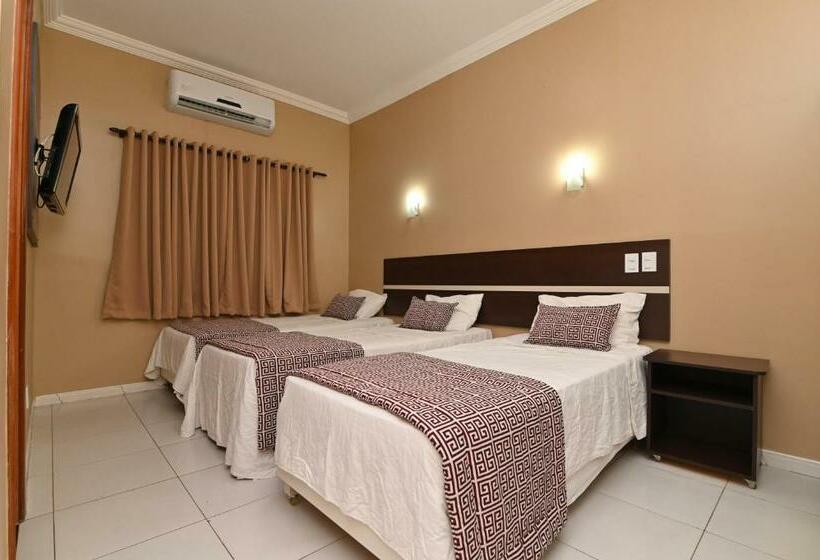 行政三人间, São Bento