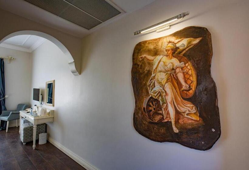 اتاق لوکس, Vinifera Ephesus