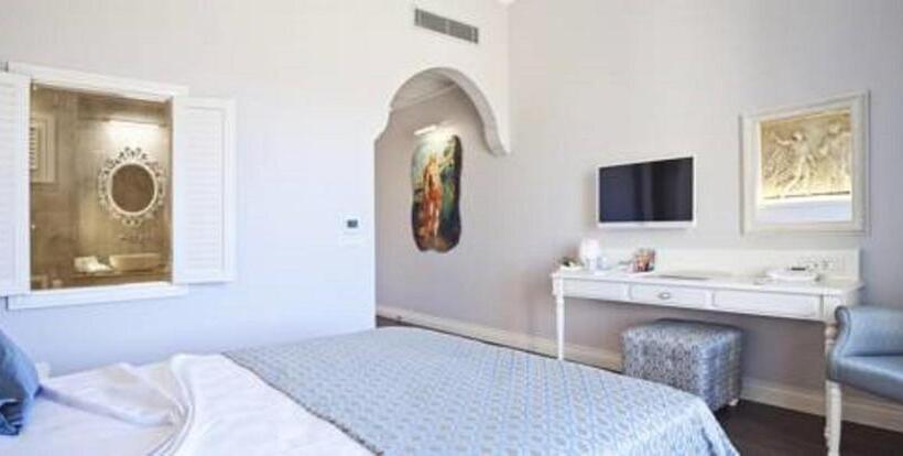 اتاق لوکس, Vinifera Ephesus