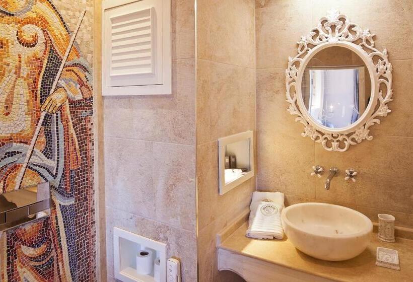 اتاق لوکس, Vinifera Ephesus