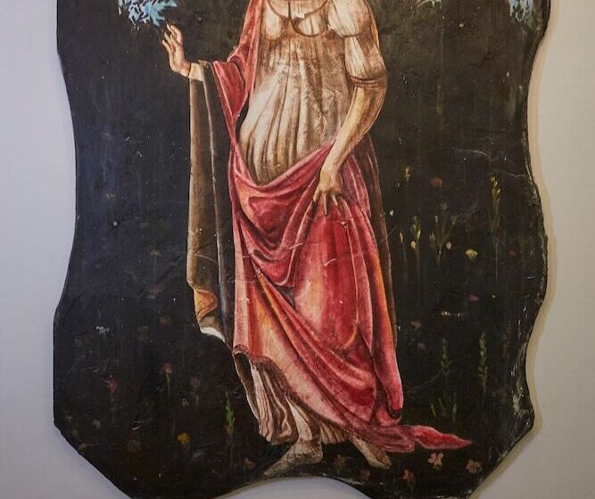 اتاق خانوادگی, Vinifera Ephesus