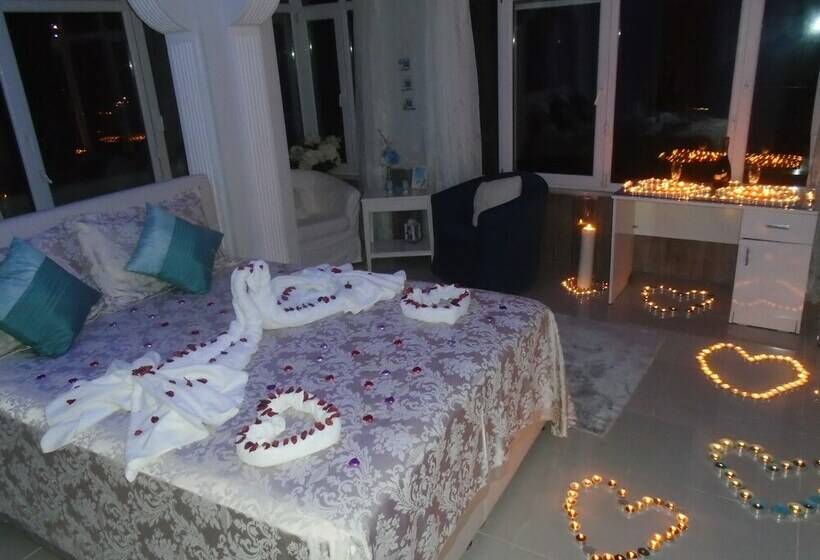 جناح ديلوكس مطل على البحر, Yasemin Suite