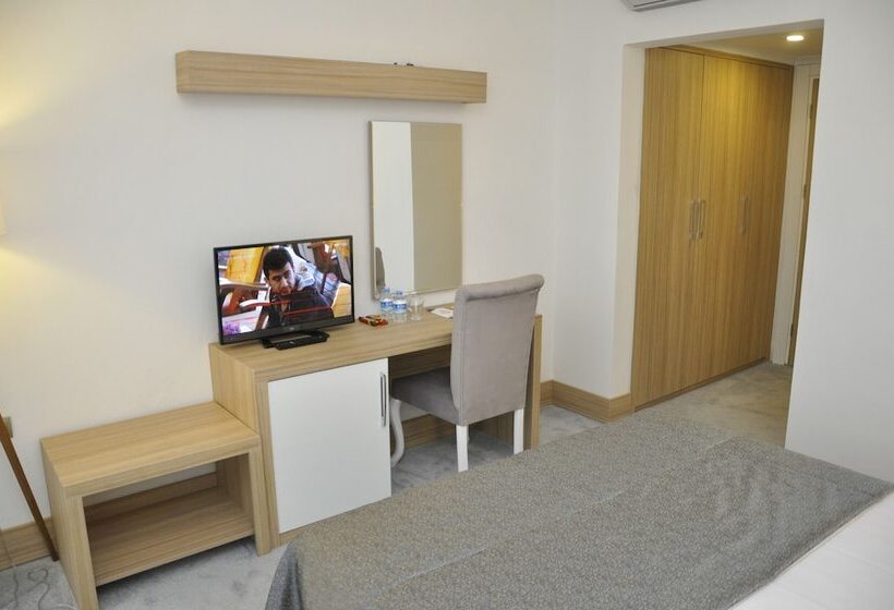 اتاق استاندارد یک نفره, Ozyigit Otel