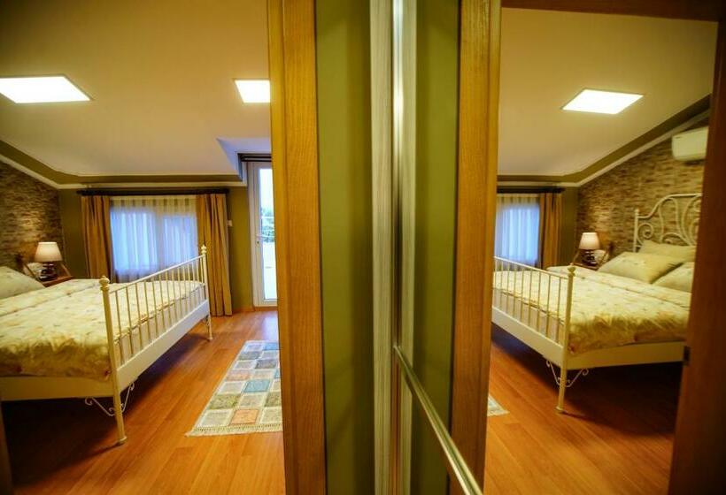 Люкс Вид на Море, Urla Zeytin