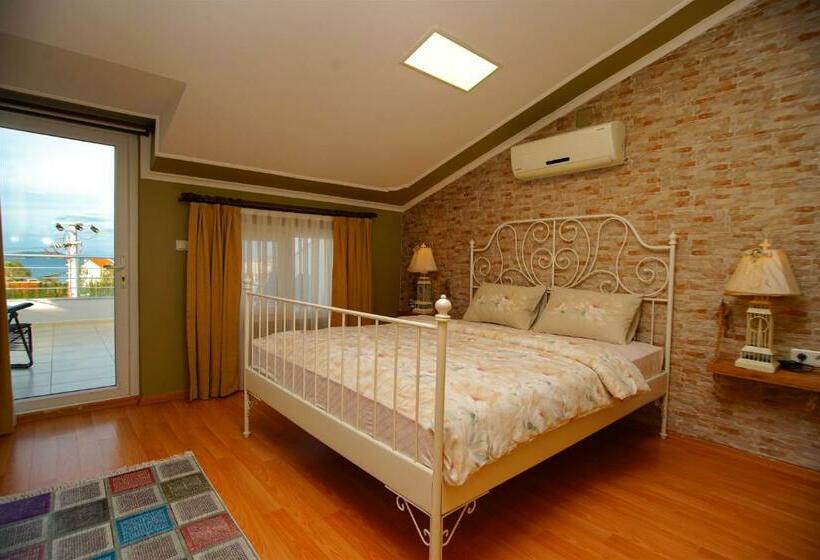 Люкс Вид на Море, Urla Zeytin