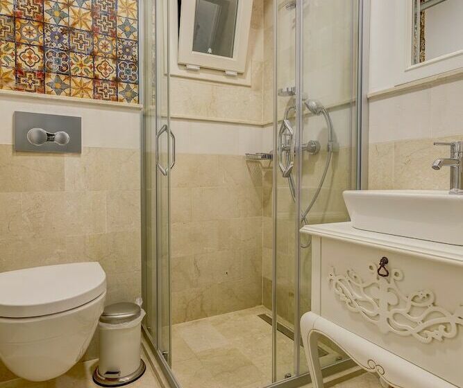 Quarto Estandar com Terraço, Vespera