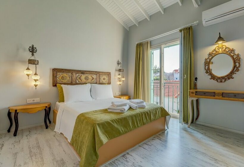 Habitació Estàndard, Vespera