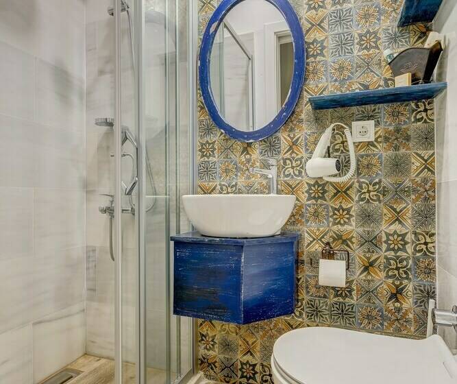 Habitació Estàndard, Vespera