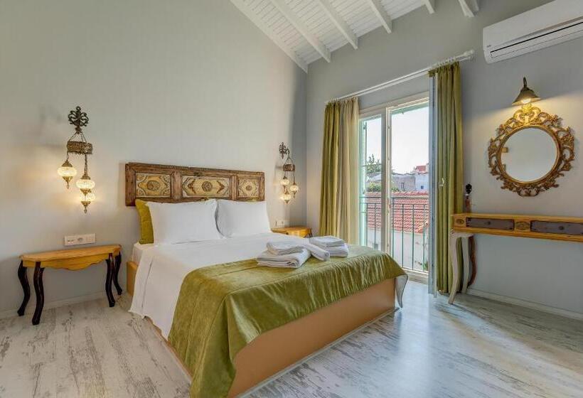 Habitació Estàndard, Vespera