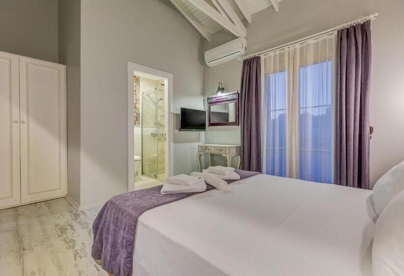 Habitació Estàndard, Vespera