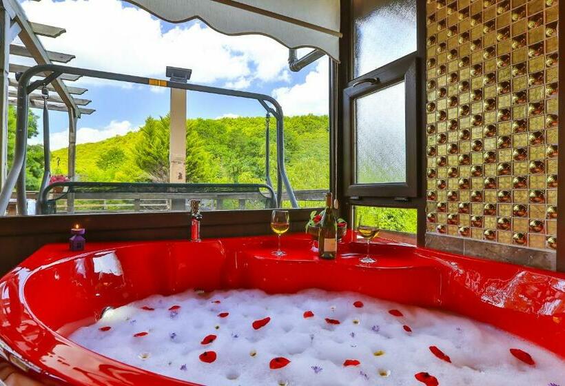 اتاق استاندارد با تراس, Mints Hotel Adult Only