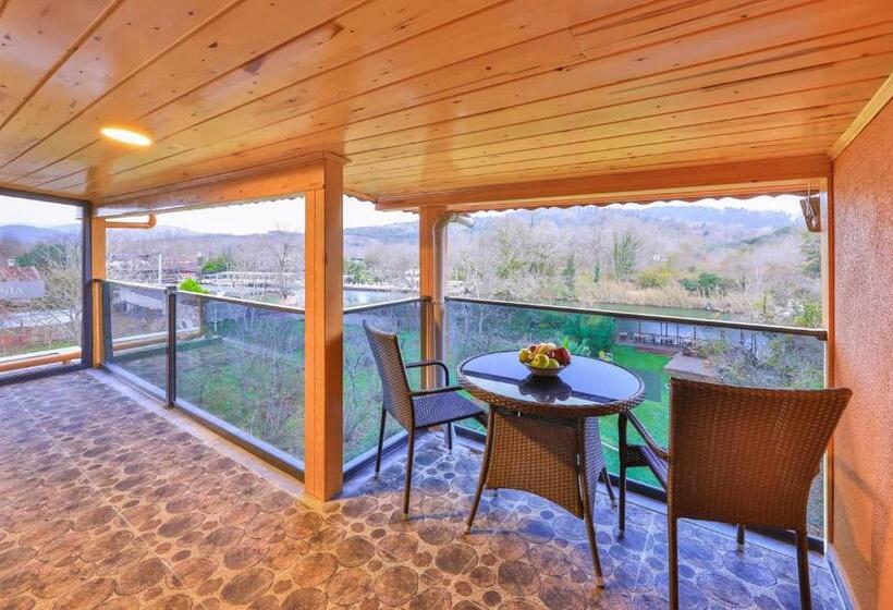 اتاق استاندارد, Mints Hotel Adult Only