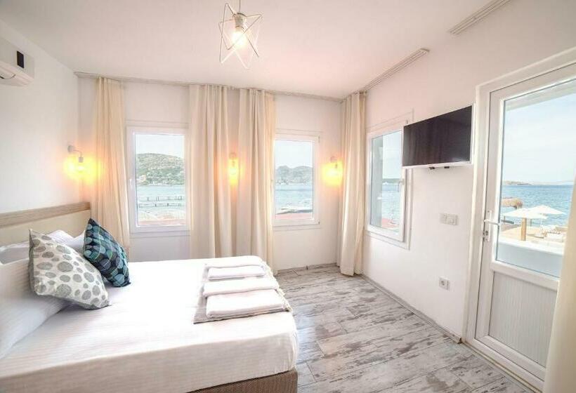 סוויטת דלוקס נוף לים, Madda