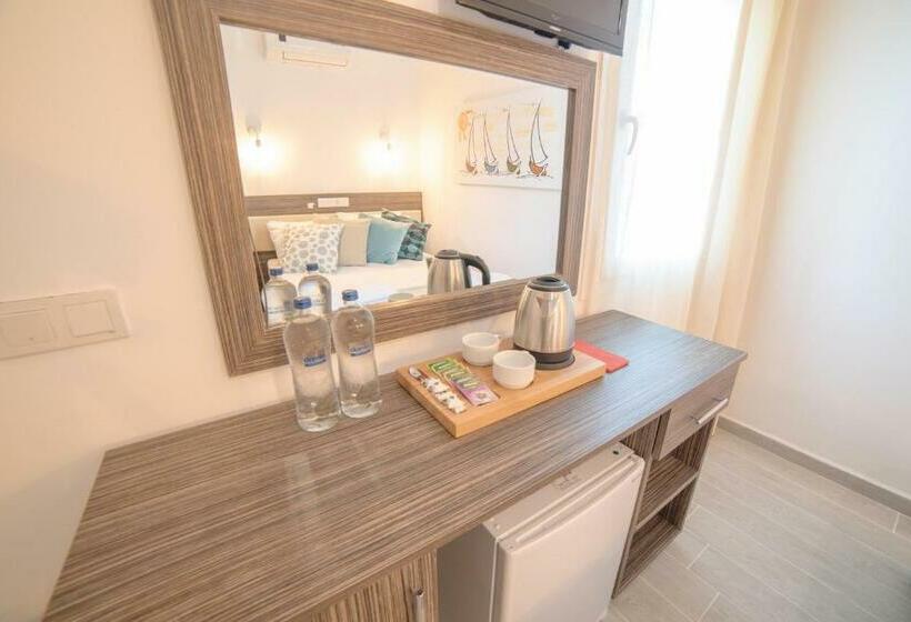 חדר משפחתי, Madda