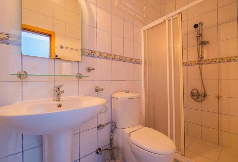 Chambre Quadruple Standard Vue Jardin, Selim Pansiyon   Adults Only