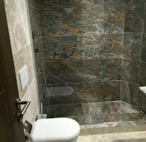 スタンダードルーム, Cenas Otel