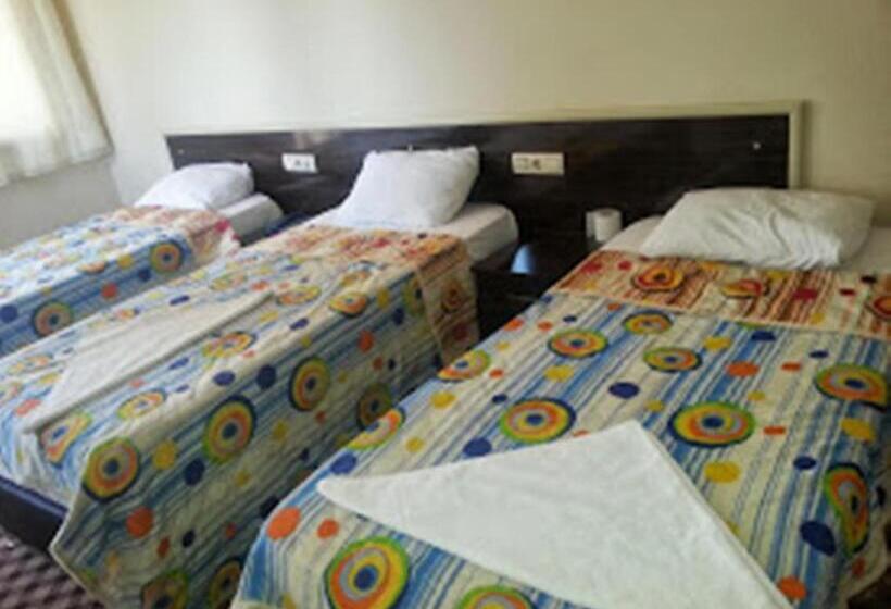 تختخواب در اتاق مشترک, Anatolia