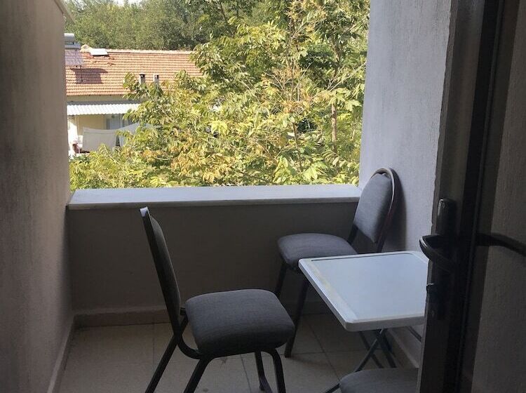 اتاق راحتی, Anatolia