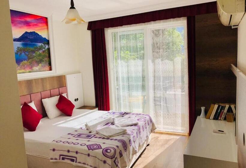 חדר משפחתי, Arikanda River Garden