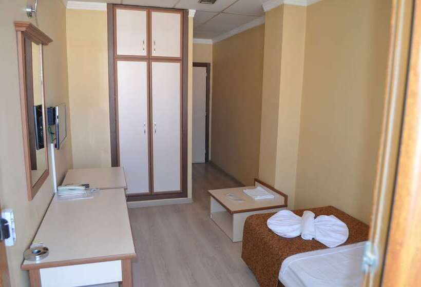 اتاق استاندارد یک نفره, Ayvalık Palas