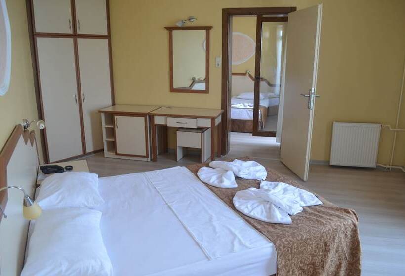 سوییت, Ayvalık Palas