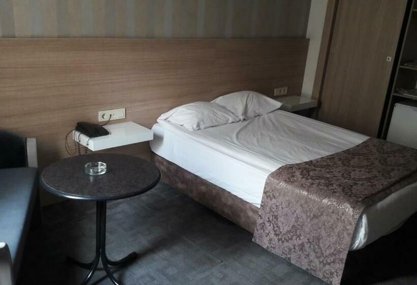 스탠다드 룸, Baykara