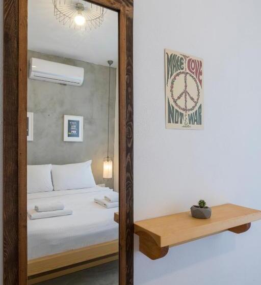 景色の見える一ベッドルームアパートメント, Daphnis