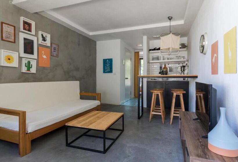 ガーデンビュースイート, Daphnis