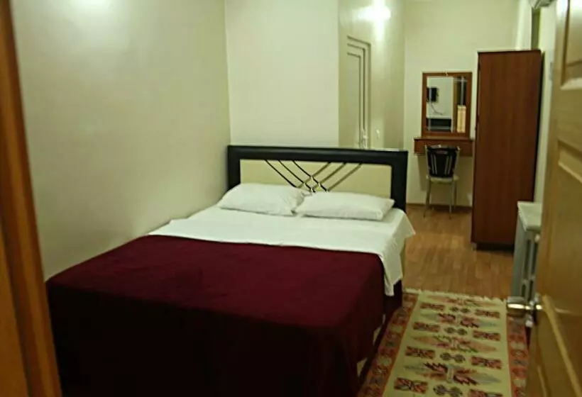اتاق استاندارد یک نفره, Köprücü