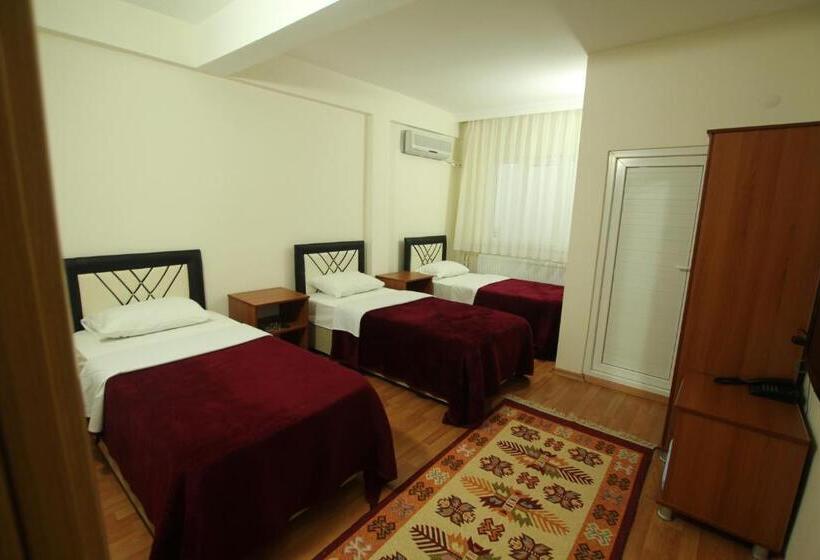 Номер Стандарт Трехместный, Köprücü