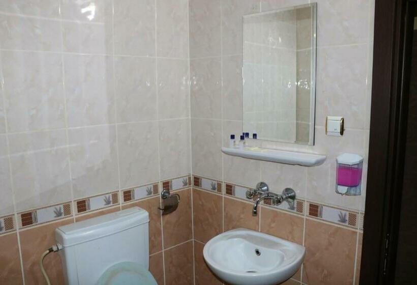 标准间, Talaslioglu