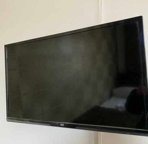 标准三人间, Talaslioglu