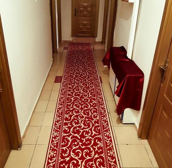 家庭间, Talaslioglu